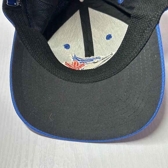 Team MLB Canada Toronto Blue Jays Cap Adjustable hook and loop Youth - Picture 7 of 9